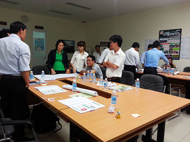 Kỹ năng bán hàng & chăm sóc Khách Hàng chuyên nghiệp - ISUZU (25 & 26.09.2014)
